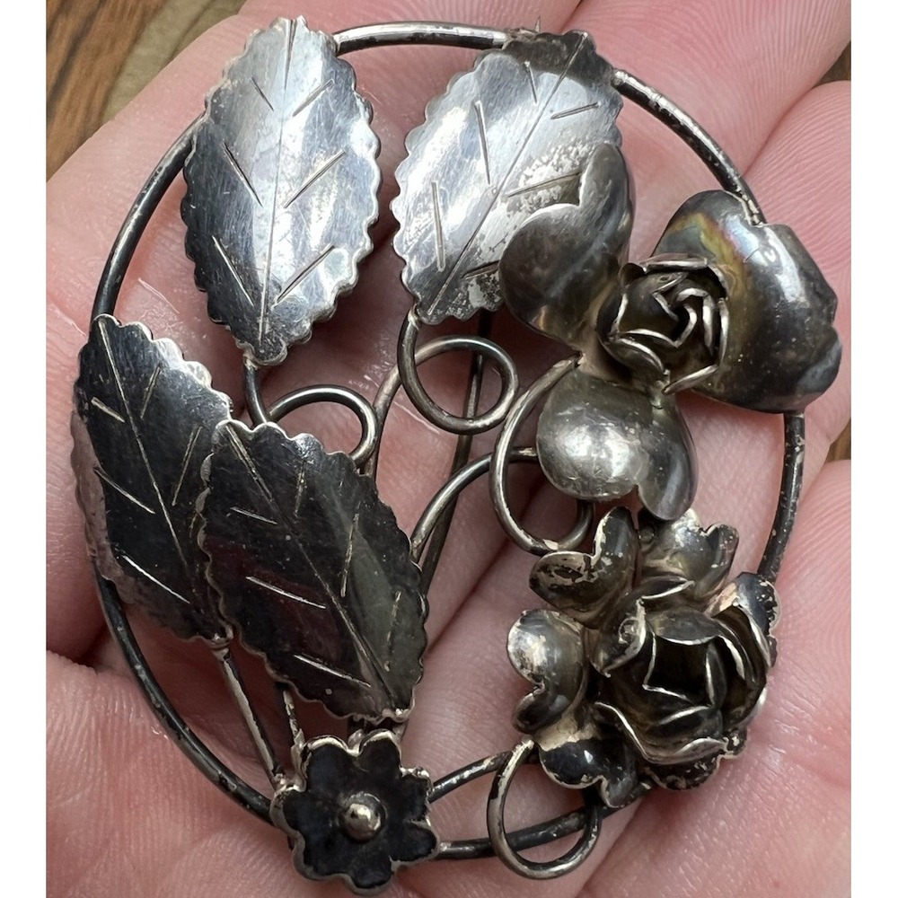Vintage Silver Art Deco‎ Brooch Circa 1930s Collectable